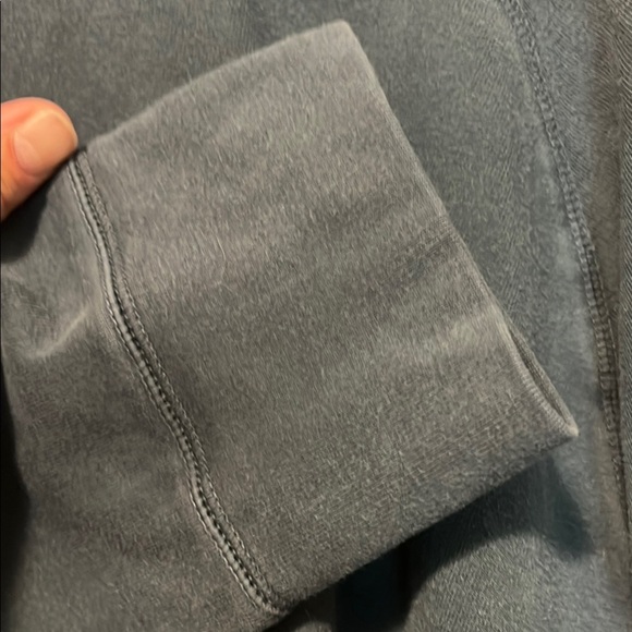 J.Crew Men’s Blue Long-Sleeve Henley - Size XL - Picture 8 of 9